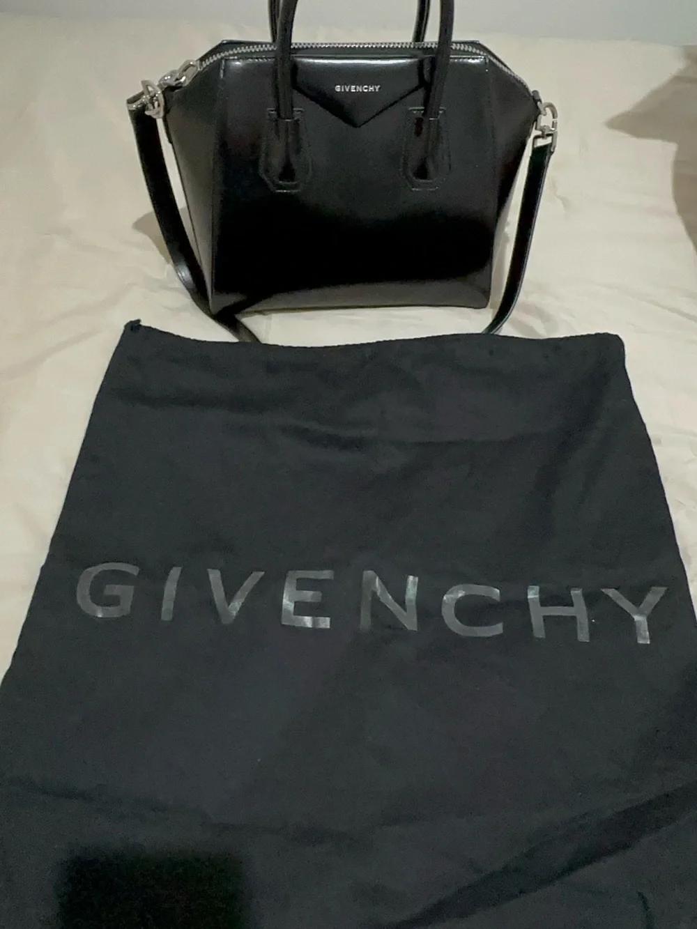 Givenchy Black Leather Small Antigona Satchel with Detachable Strap